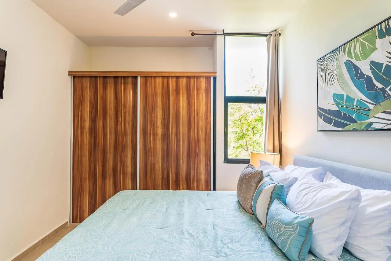 Entire House- 3Br With Private Roof Top Deck Playa del Carmen