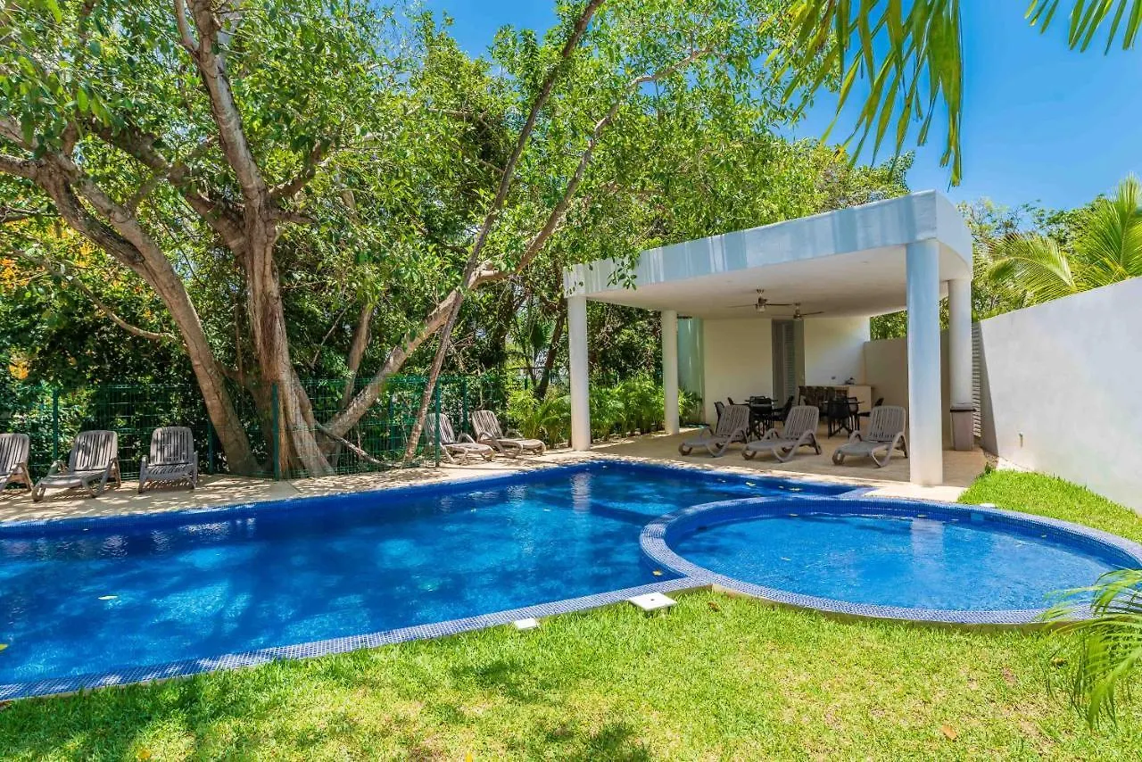 Entire House- 3Br With Private Roof Top Deck Playa del Carmen Casa vacanze