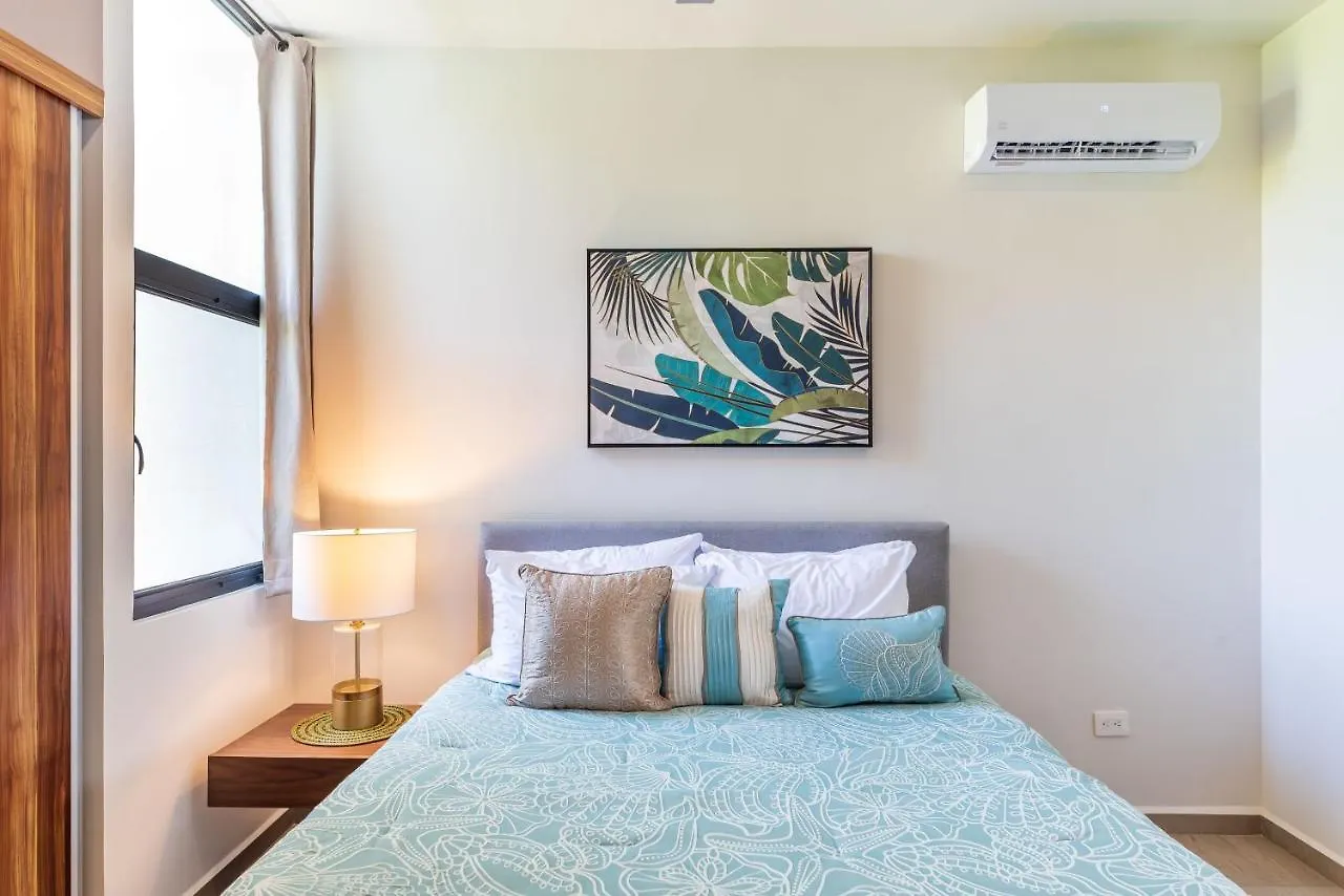 Entire House- 3Br With Private Roof Top Deck Playa del Carmen
